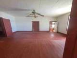 2104 9TH Avenue - Photo 8