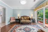 212 Redwood Court - Photo 17