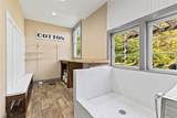 609 Geneva Street - Photo 22