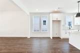 1067 Woodland Lane - Photo 14
