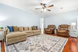 2404 12TH Avenue - Photo 4