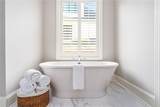 1009 Fairview Lane - Photo 15