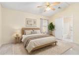 500 Waverly Place - Photo 18