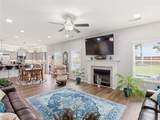 1954 Boxwood Way - Photo 11