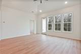 1085 Woodland Lane - Photo 15