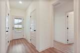 816 Hunters Way - Photo 2