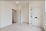 816 Hunters Way - Photo 8