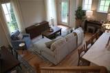 814 College Street - Photo 16