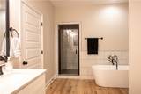 9054 Lee Road 158 - Photo 15