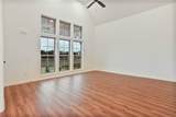 834 Hunters Way - Photo 5