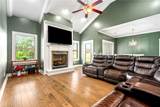 760 Owens Way - Photo 7