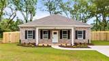 923 Holmes Avenue - Photo 1