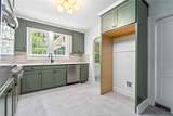 715 10TH Street - Photo 9