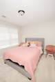 2715 Dunstan Lane - Photo 15