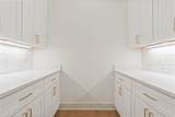6001 Hunters Hill Lane - Photo 17