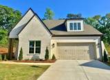 586 Glenview Court - Photo 1