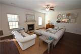 1813 Foxfire Lane - Photo 10