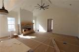 1911 Long Leaf Lane - Photo 11