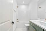 588 Glenview Court - Photo 21