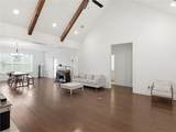 2502 Fountainview Court - Photo 4