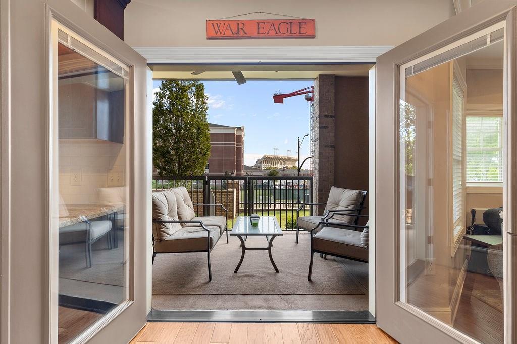 402 Magnolia Avenue - Photo 1
