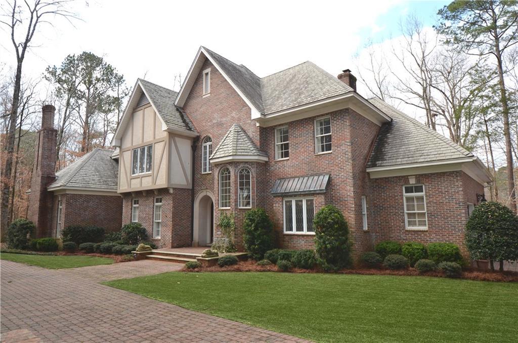 2002 Rockwood Lane - Photo 1