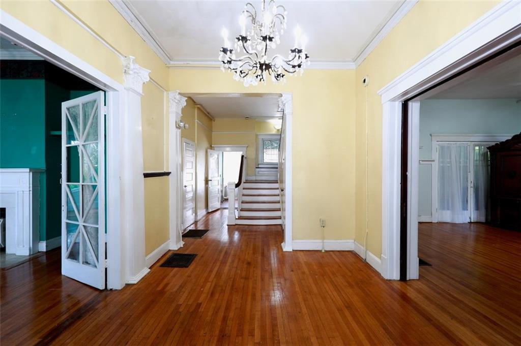 506 Ave A - Photo 1