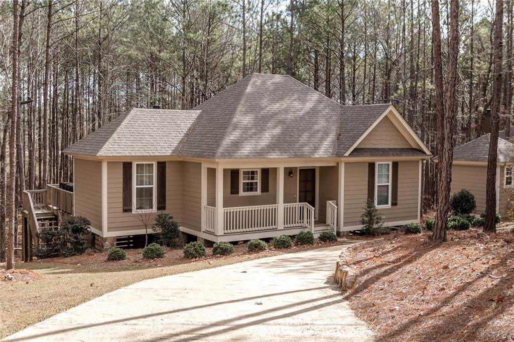159 Village Circle - Photo 1
