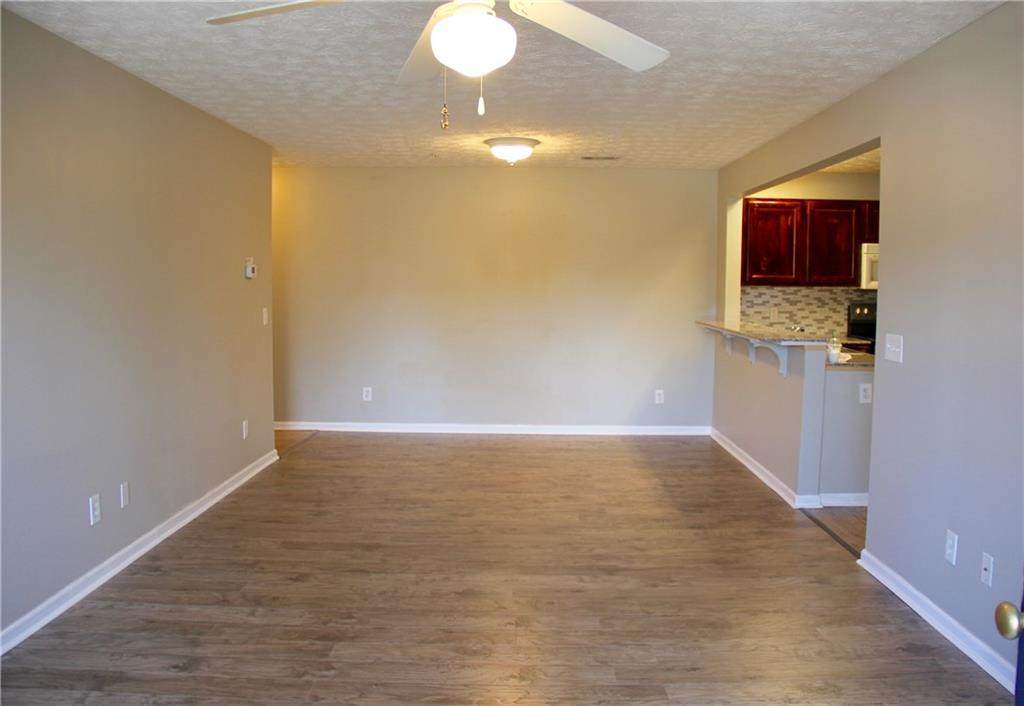 1114 College Street - Photo 1