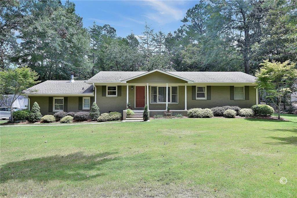 528 Sanders Street - Photo 1