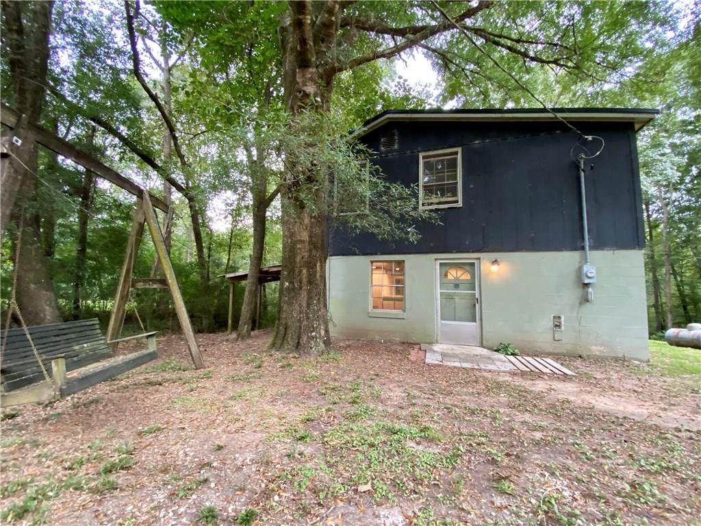1240 Lee Road 261 - Photo 1