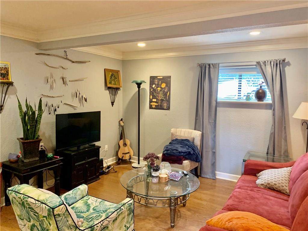 247 Glenn Avenue - Photo 1