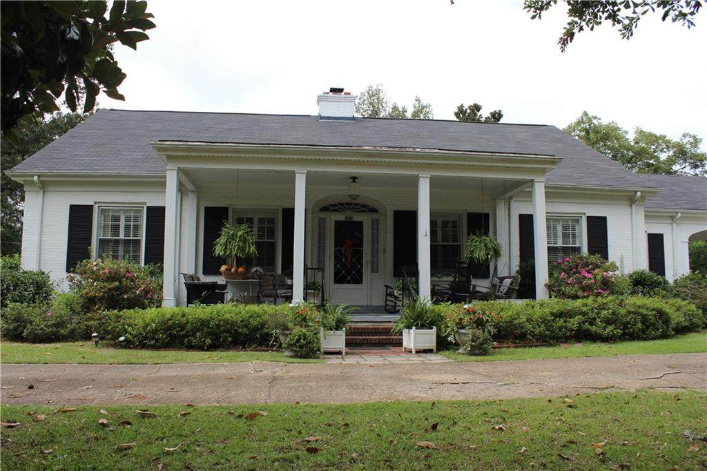 810 College Street - Photo 1