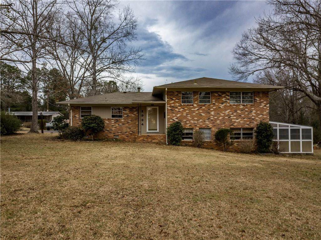 2904 West Point Parkway - Photo 1