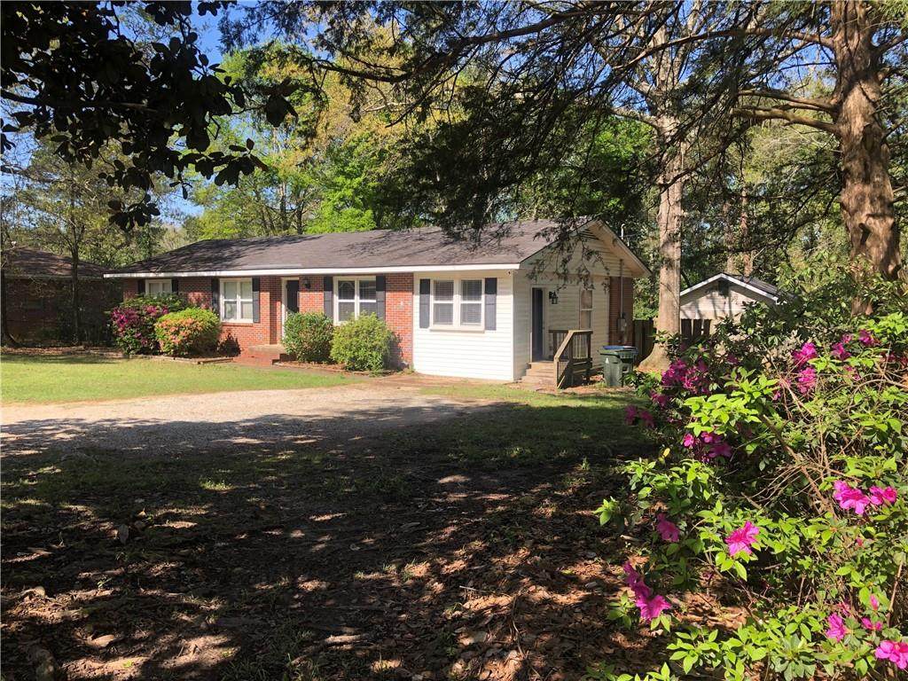 583 University Drive - Photo 1