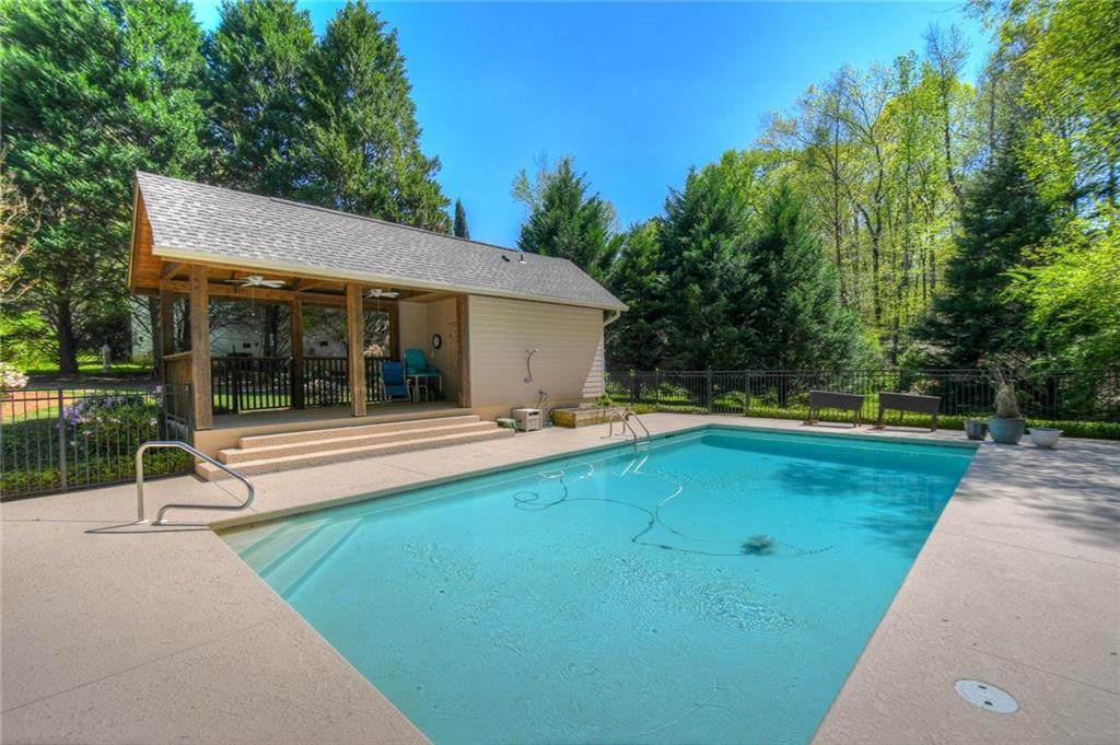 786 Moores Mill Drive - Photo 1