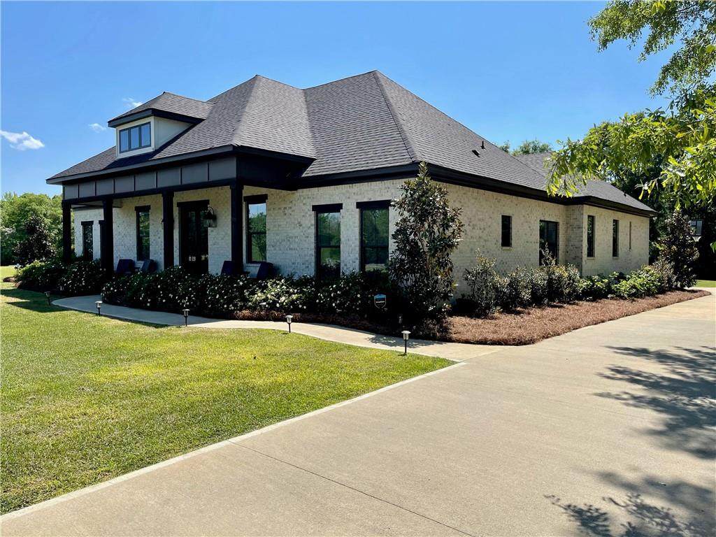 4911 Lee Road 188 - Photo 1
