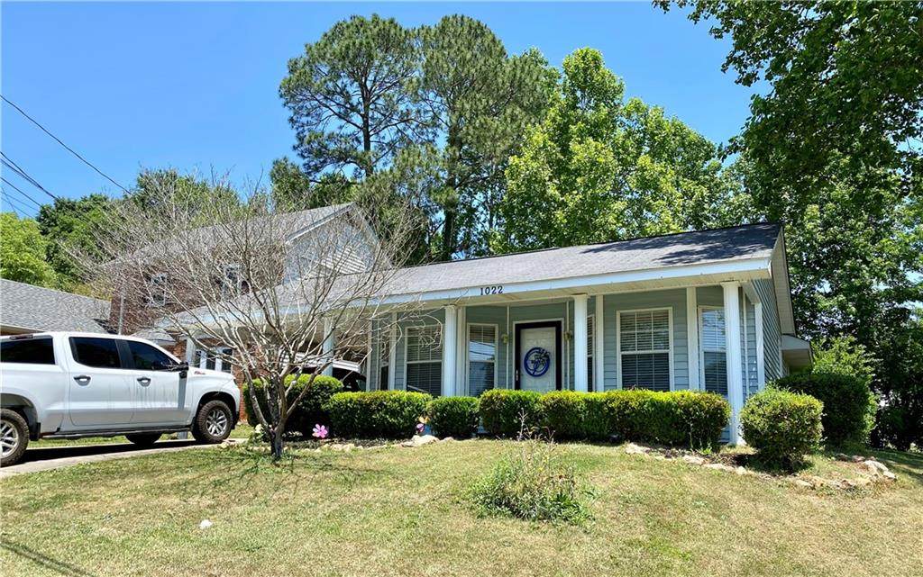 1022 Dekalb Street - Photo 1