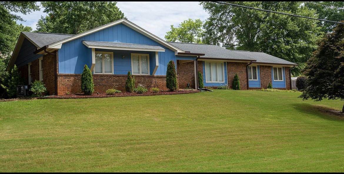 1804 Calcutta Drive - Photo 1