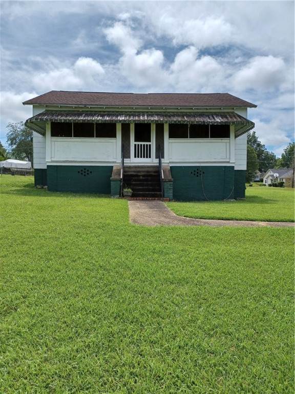 402 Denson Street - Photo 1