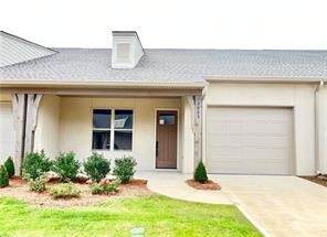 3072 Lakewood Lane - Photo 1