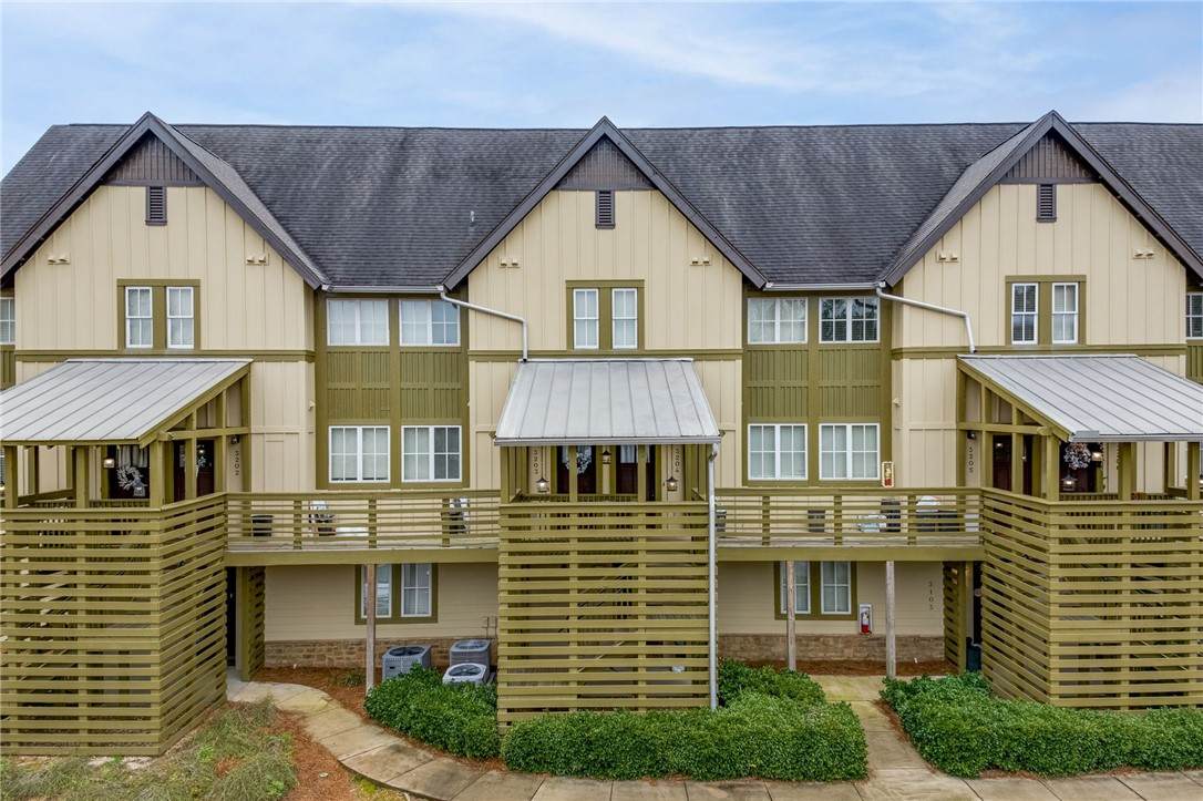 650 Dekalb Street - Photo 1
