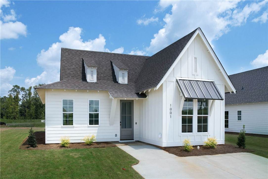 732 Village Drive - Photo 1
