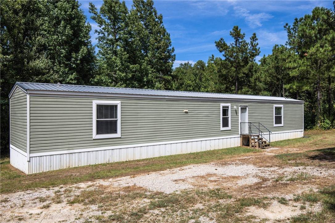 54 Lee Road 852 - Photo 1