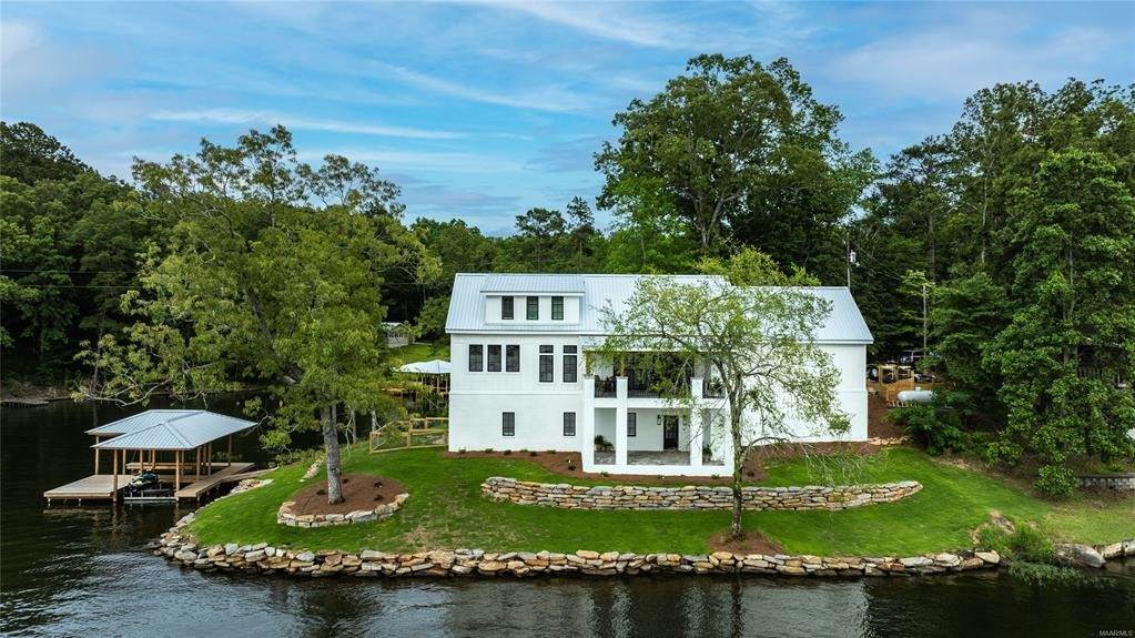 417 Gaddis Beach Drive - Photo 1