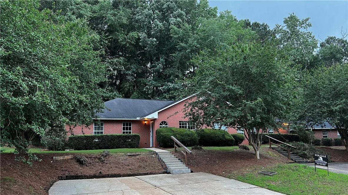 1181/1183 Northlake Drive - Photo 1
