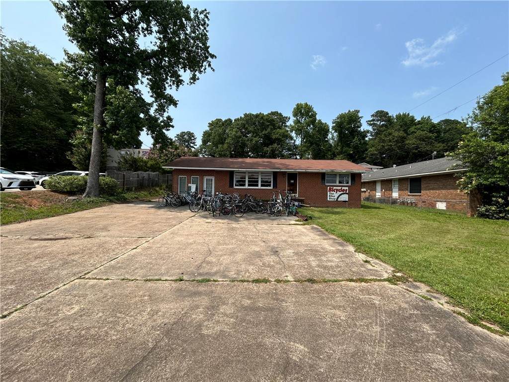 721 Glenn Avenue - Photo 1