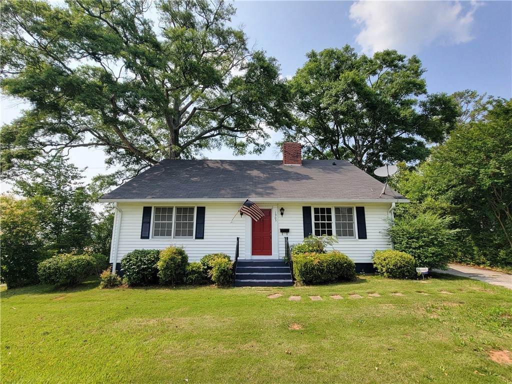 1905 30TH Street - Photo 1
