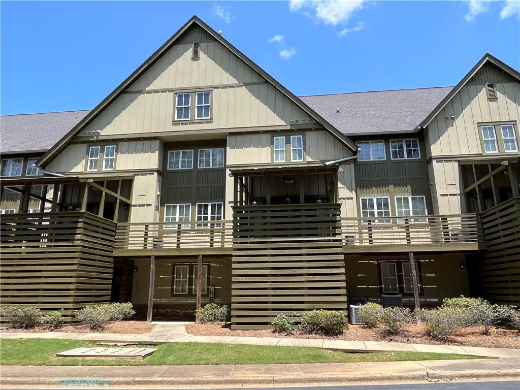 650 Dekalb Street - Photo 1