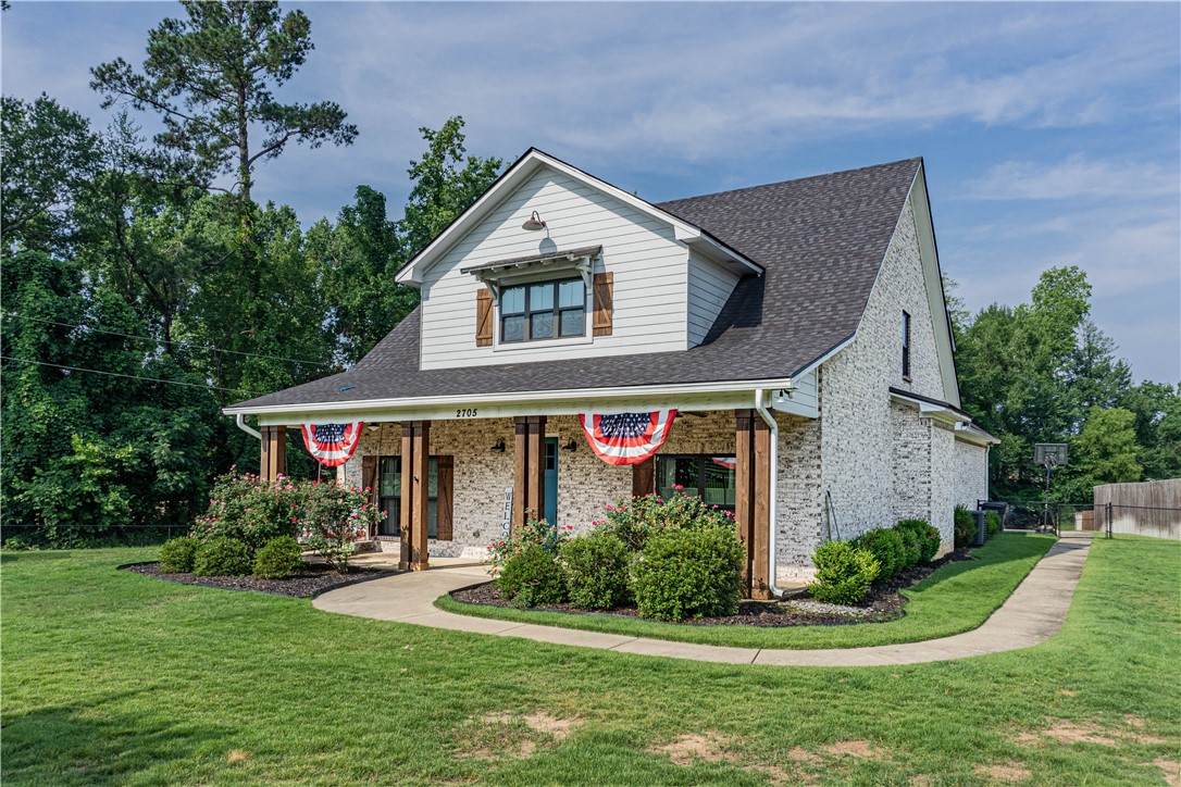 2705 Sterling Drive - Photo 1
